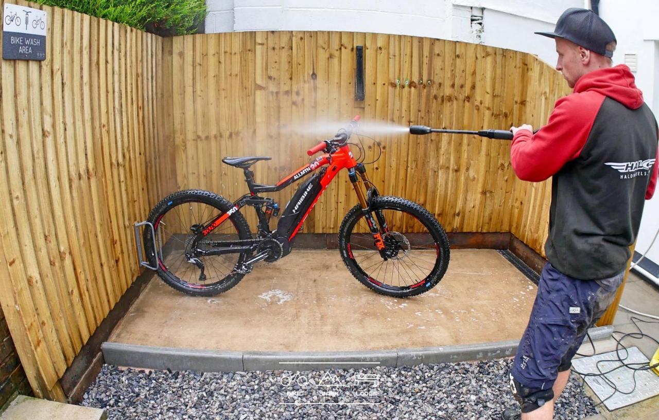 Bike Park Lodge Merthyr Tydfil Esterno foto